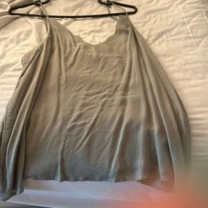 Ivy and main brand. Size large. Sage green tank.